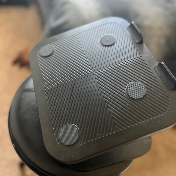 Movable Computer Stand - Picture 3 of 5